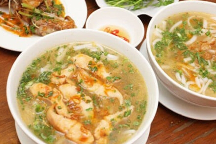 Quán ăn Võ Nguyên Giáp Măng Đen: Đặc sản vùng cao đậm đà