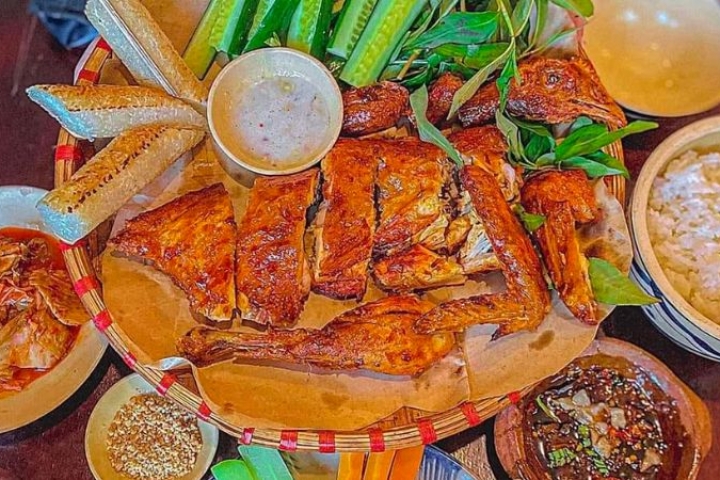 Review ẩm thực Măng Đen: Nơi gặp gỡ hương vị núi rừng