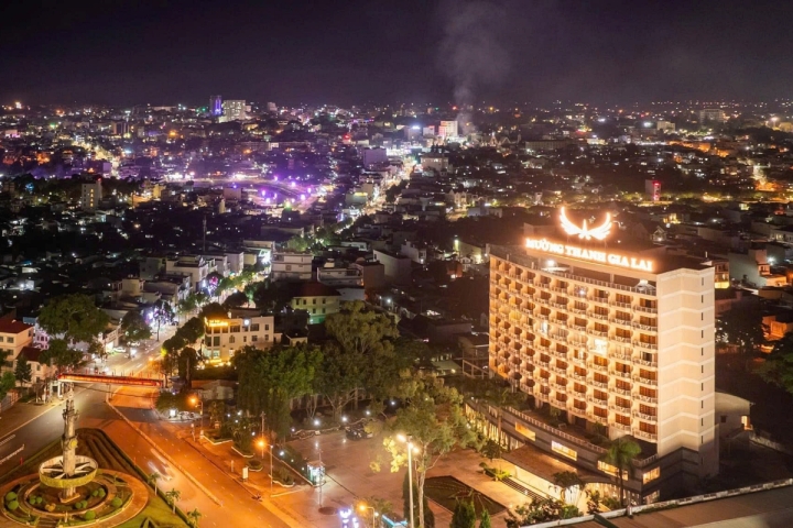 Khách sạn 5 sao Pleiku: Lưu trú đẳng cấp, dịch vụ tận tâm.