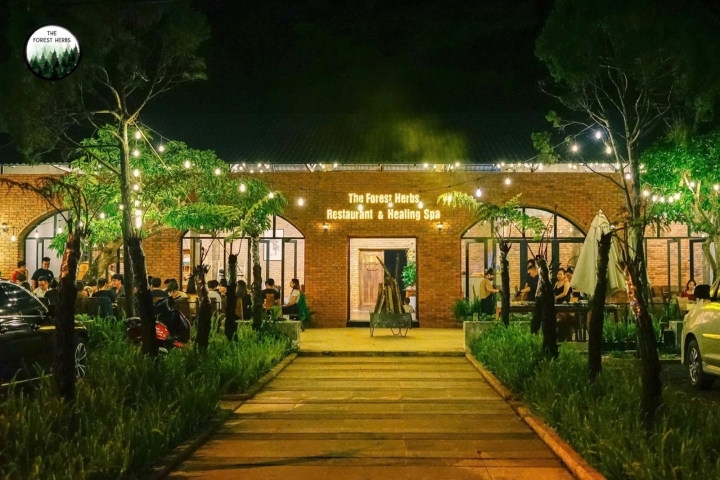 Gỏi Lá Rừng Xanh The Forest Herbs - Hương Vị Tự Nhiên Tuyệt Hảo