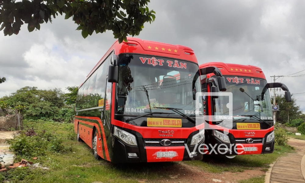 Nhà xe Việt Tân
