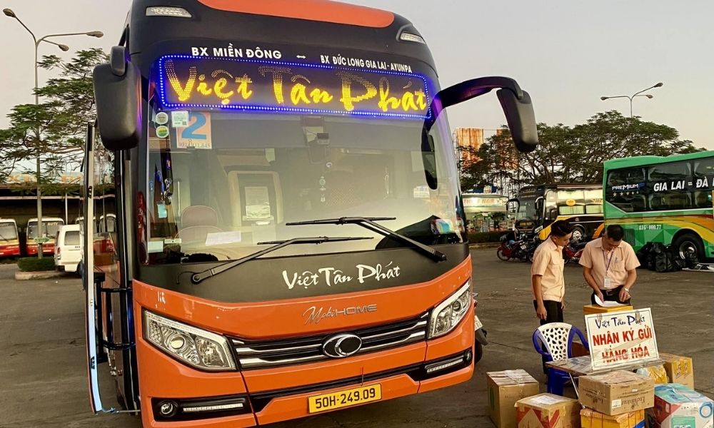 Nhà xe Việt Tân Phát