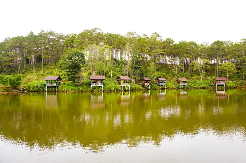 Hồ Đambri Măng Đen