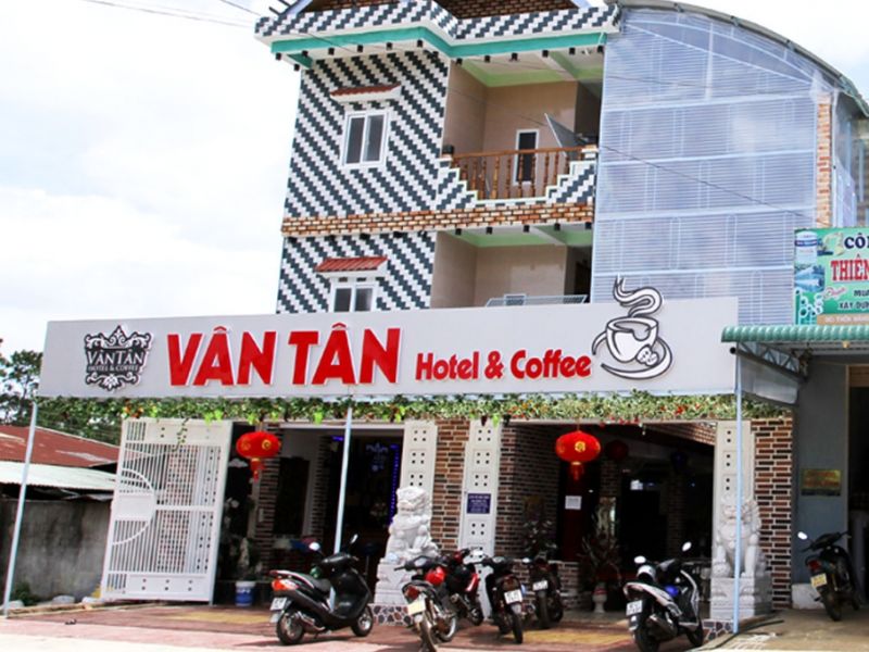 Vân Tân Hotel Măng Đen