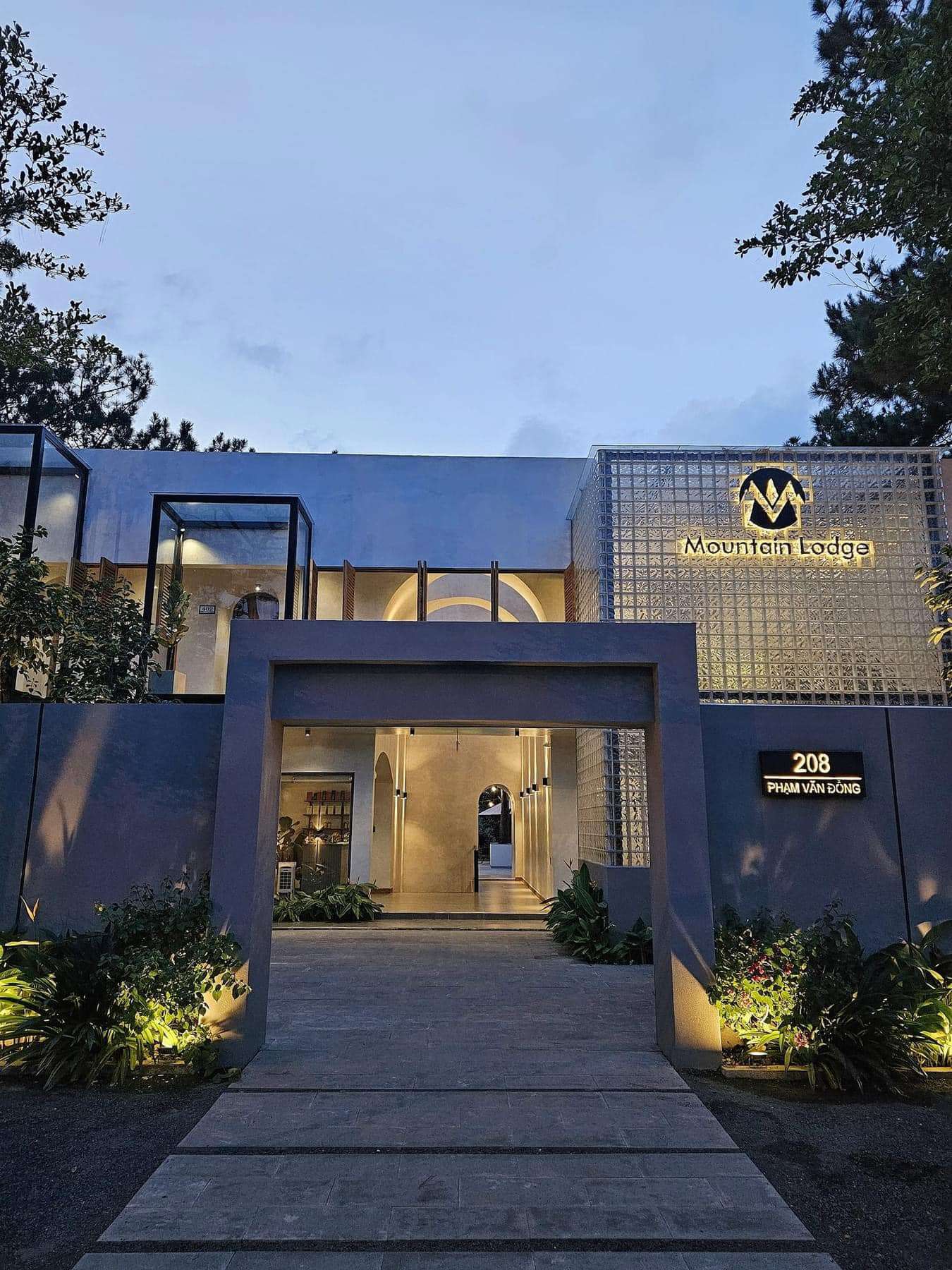 Mountain Lodge Hotel