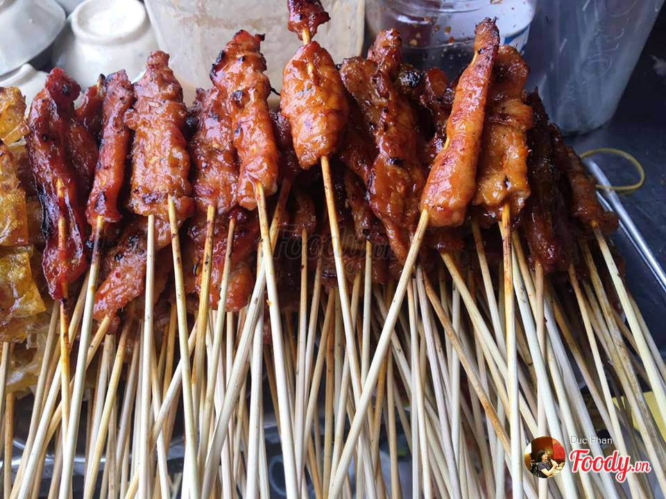 Quán nướng Gia Lai: Thơm lừng thịt nướng, chuẩn vị núi rừng!