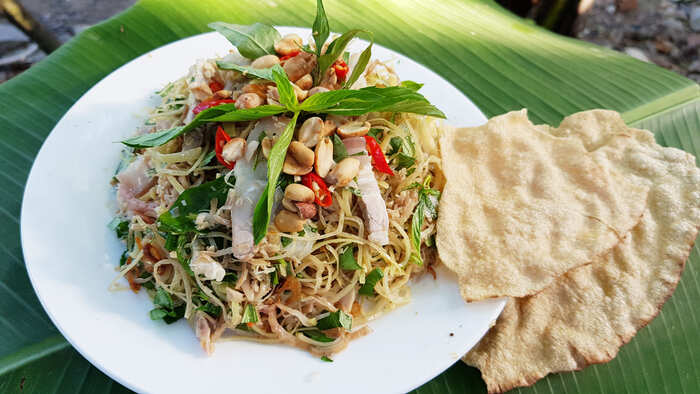 Gỏi Hoa Chuối Rừng Măng Đen Thanh Mát Ngon Miệng