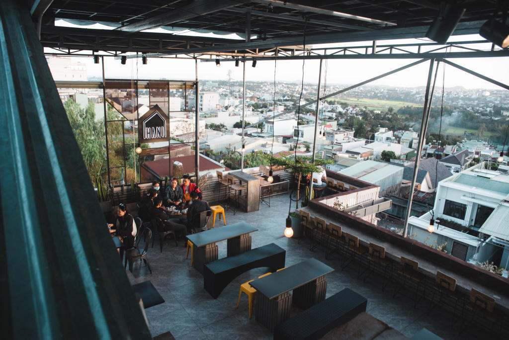 Tuyệt Đỉnh Cafe Pleiku: Thưởng Thức View Đẹp Mê Hồn Phố Núi