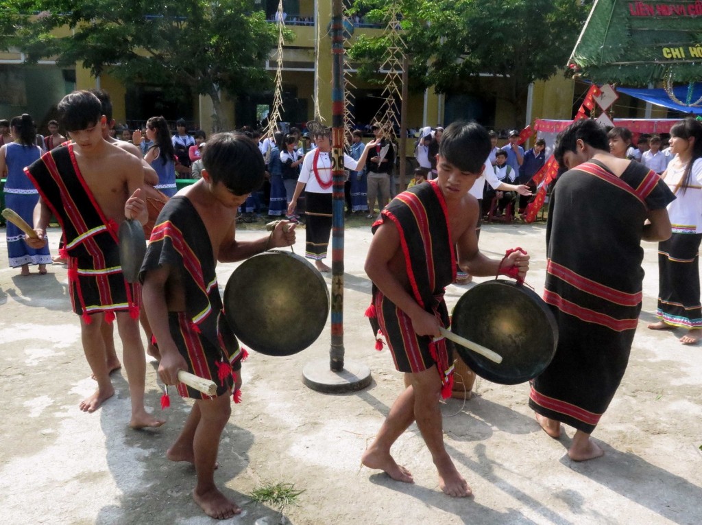 Festival Cồng Chiêng Gia Lai: Di sản văn hóa Tây Nguyên huyền thoại.